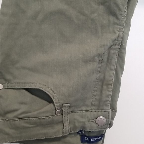 Green pants - Picture 2 of 4